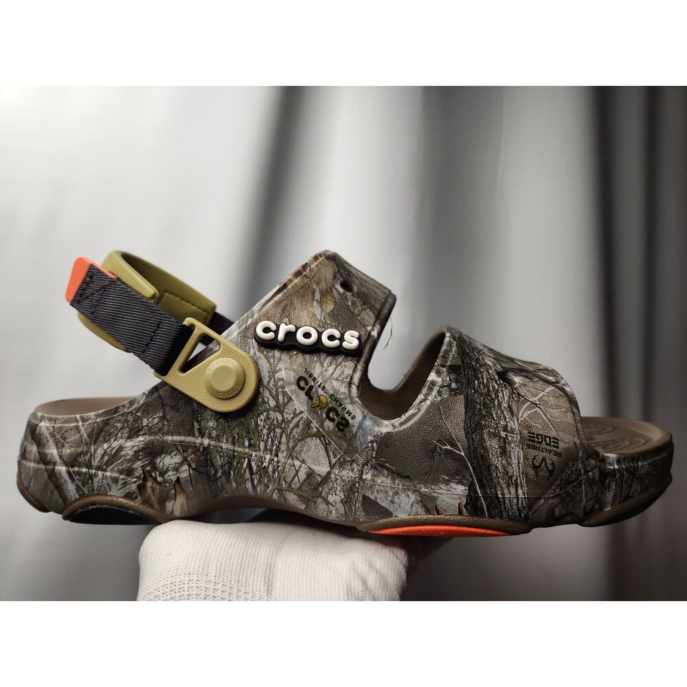 Crocs Classic All‑Terrain Realtree EDGE Sandals Men's 11